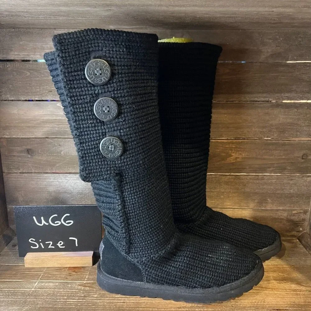 Womens UGG Cardy 5819 Black Knit Tall Foldover Button Boots Shoes Size 7 M GUC